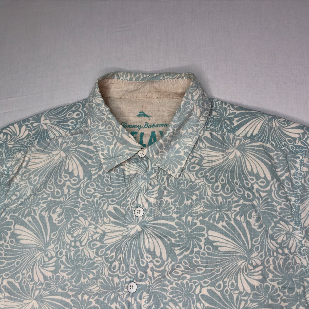 Tommy Bahama Floral Print Short Sleeve Button Up Shirt - Men's S/P small